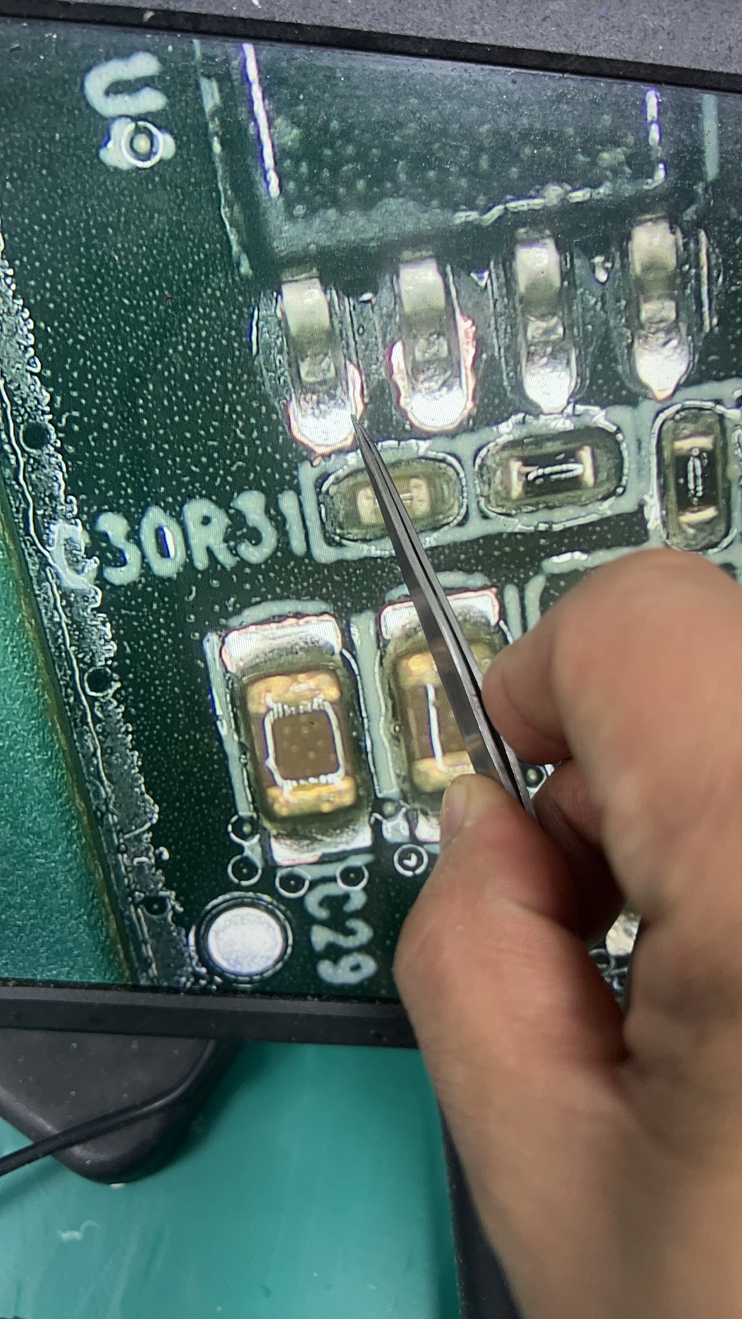 干冰洗三防漆，怎么防止破絕緣漆？ 